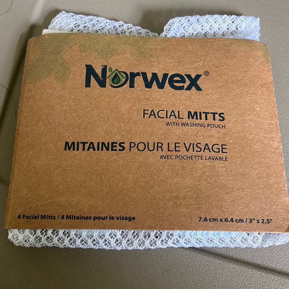 Norwex Facial Mitts